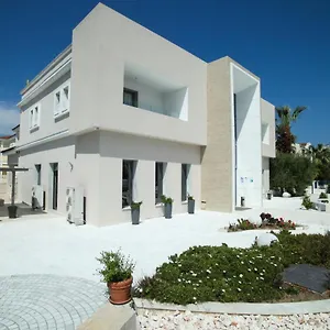 3* Hotel apartamentowy Naias